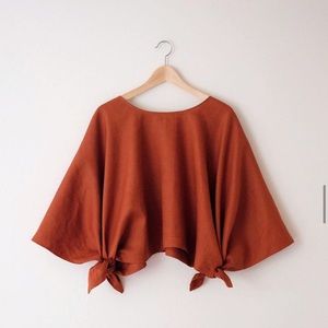 Joy Mao Elizabeth Suzann Linen Dumpling top.